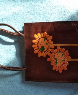 Vintage Tasche mit Blumen