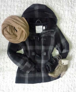 Tolle grau-schwarze Winterjacke