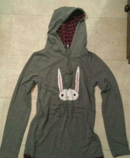 Süßes graues langarm Shirt