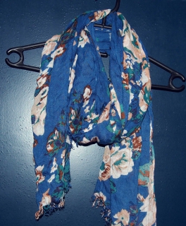 Tuch/Schal H&M Blau NEU!