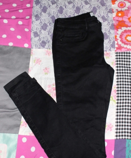 Schwarze sexy skinny Jeans NEU