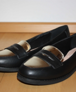 *NEU* Schwarz-Silberne Ballerinas