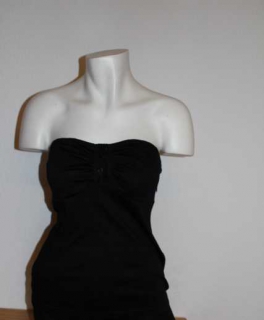 Top in schwarz mit Pailletten