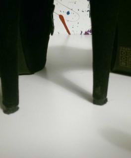 schwarze high heels mit nieten