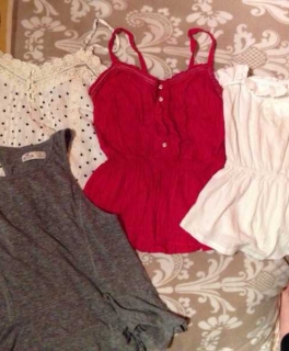 Verschiedene Hollistertops