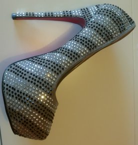 sexy High Heels mit Strasssteinchen von Fashion Belight Club - NEU