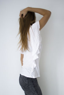 weißes Flattershirt