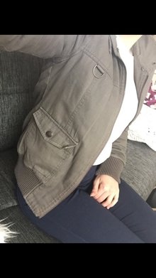 Graue/ nudefarbene Übergangsjacke