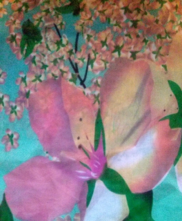 Schlauchschal in Türkis mit Kirschblüten