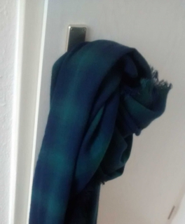 Maxi-Schal wie ZARA, Wolltuch, blau/grün kariert