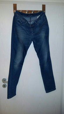 Jeanshose / Gr. 31 / 42