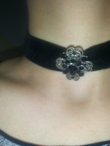 enges halsband aus samt, gothic
