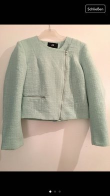 Mintgrüne Jacke mit Silberfäden