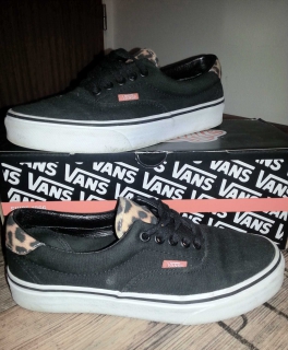 Schwarze VANS Leopard