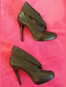 High Heels schwarz Leder neu 38 