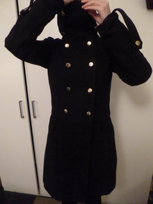Hübscher Warmer Wintermantel S Goldene Knöpfe hoher Kragen Umklappbar Klassisch 