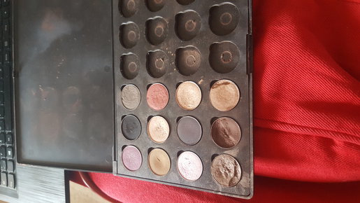 Mac Eyeshadow Palette