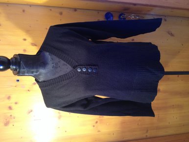 Schöner Basic Pullover in schwarz