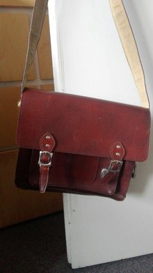 Vintage Handtasche aus rotem Leder