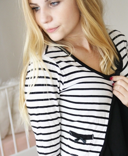 Hübscher Blazer in schwarz weiß gestreift mit Schleifchen