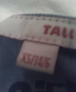 Blaues Longtop mit Glitzer