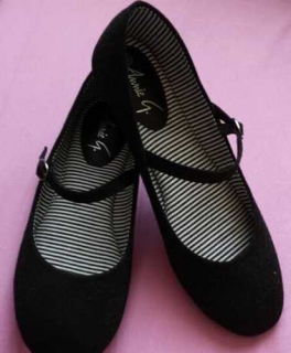 Ballerinas schwarz Riemchen Gr. 38