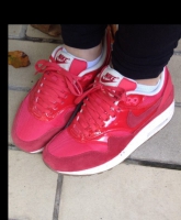 Nike Air Max 1 rot Gr. 37,5