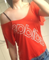 Adidas Shirt mit Aufdruck