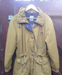 Winterjacke Senffarbend 