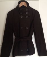 Dunkelbraune Jacke von Vero Moda
