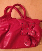 Rote Handtasche von Hallhuber