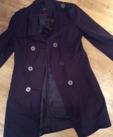 Dunkel blauer Mantel