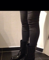 Schwarze Gummistiefel 