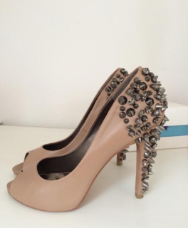 Sam Edelman Nieten / Spikes Peeptoes Gr. 38 / 39 nude