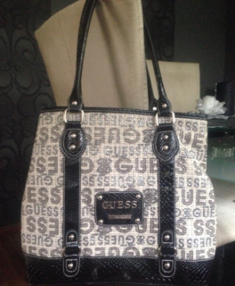 Guess Tasche