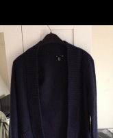 Schöner dunkelblauer Cardigan 