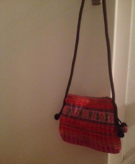 Handgemachte Tasche aus Vietnam