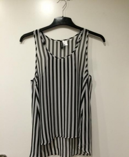 Transparent längsgestreiftes Top