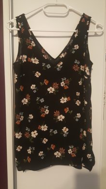 Top mit Blumen