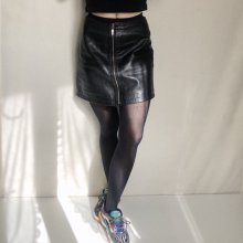 -  DKNY ‘90s LEATHER MINI SKIRT - 