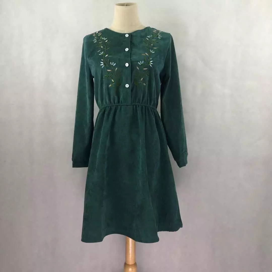 Vintage stil cordkleid winterkleid blumen grün