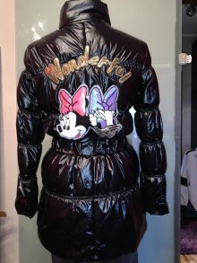 Daunenjacke Mantel in gr L Farbe Schwarz Motiv Cartoon 