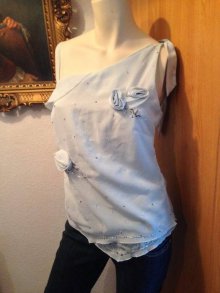 Neu! Vero Moda Bluse  Gr.M  mit Rosen & Strass Steinchen Aufdruck  Sommerbluse