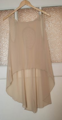 Vokuhila-Top mit Rückenausschnitt